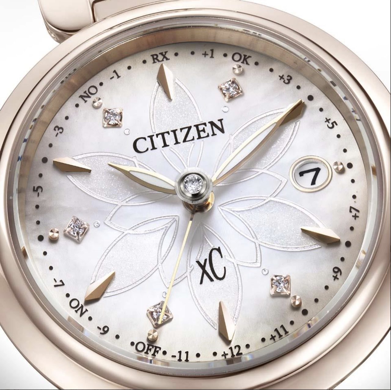 日常使いにもギフトにも！「電波」「ソーラー」「防水」レディース腕時計